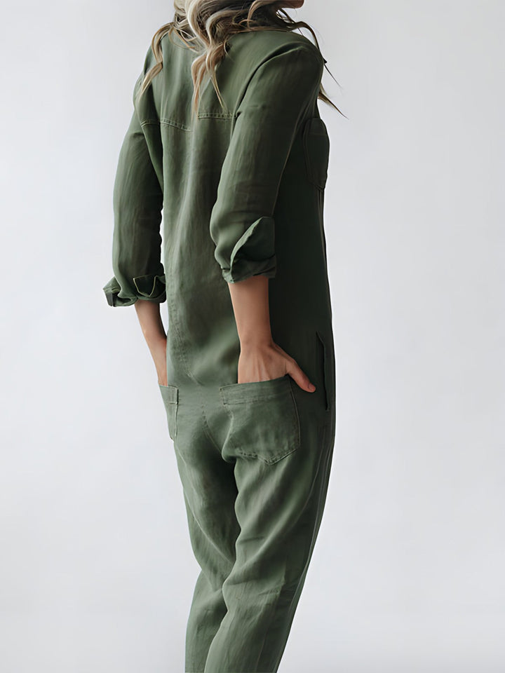 avslappnad jumpsuit - Långärmad, löst sittande jumpsuit med knappar-Eva Jonsson